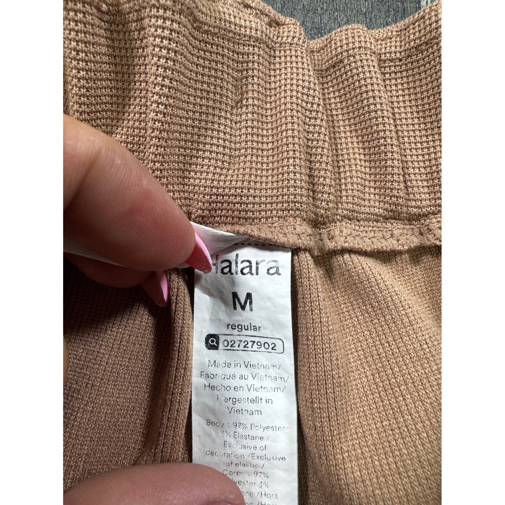 Halara Tan Beige High Waisted Wide Leg Pleated Trousers Pants Medium Regular - Picture 4 of 5